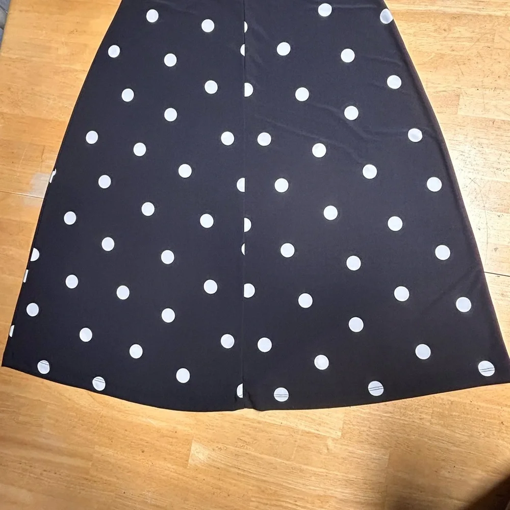 Black and White Polka Dot Skirt - Picture 5 of 8